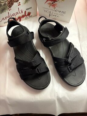 Teva Tirra woman’s Black Strapped Outdoor Sandals Teva 7
